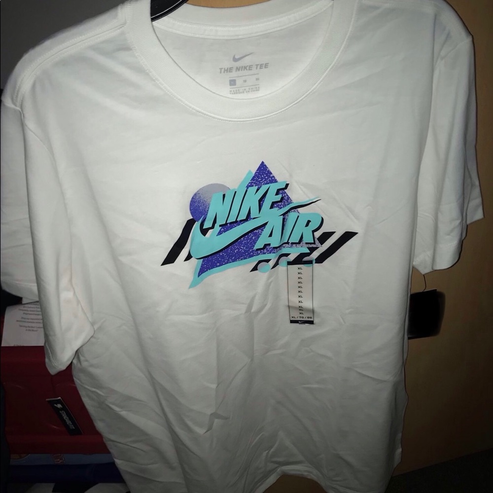 Nike shirt men’s XL